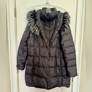 Women’s North Face Parka with Removable Fur Hood Liner Size XL